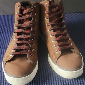 Nike fashion sneakers